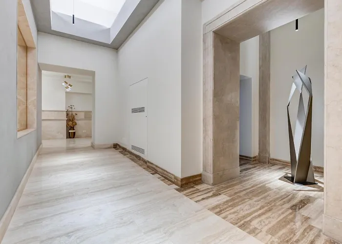 Luxury Via Del Corso